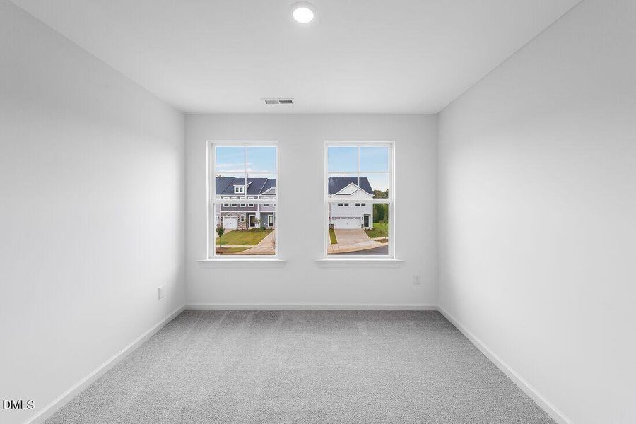 hj-nc-raleigh-magnolia-sage-lot-74-bedro