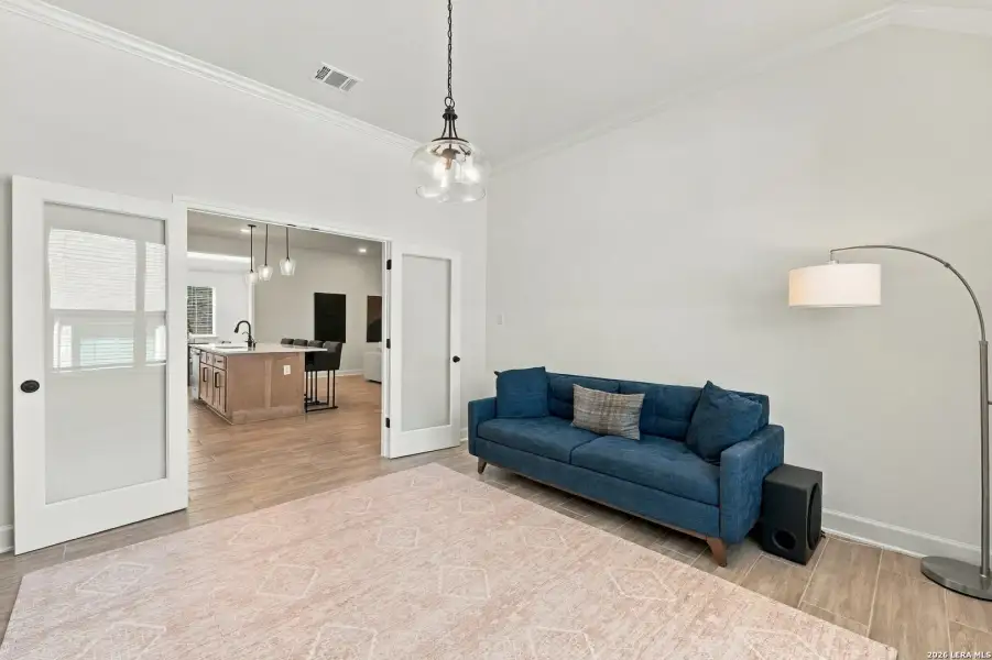 Furnished interior view inside a new home in Front Gate at Fair Oaks Ranch 70, Fair Oaks Ranch (Image 43). Furnished interior view inside a new home in Front Gate at Fair Oaks Ranch 70, Fair Oaks Ranch (Image 43).