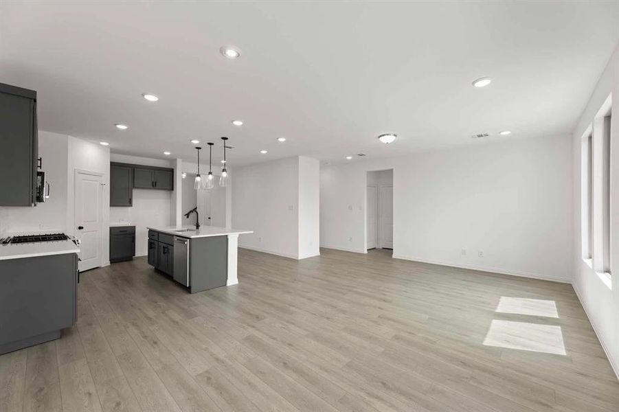 Furnished interior view inside a new home in Gateway Parks, Forney (Image 6). Furnished interior view inside a new home in Gateway Parks, Forney (Image 6).