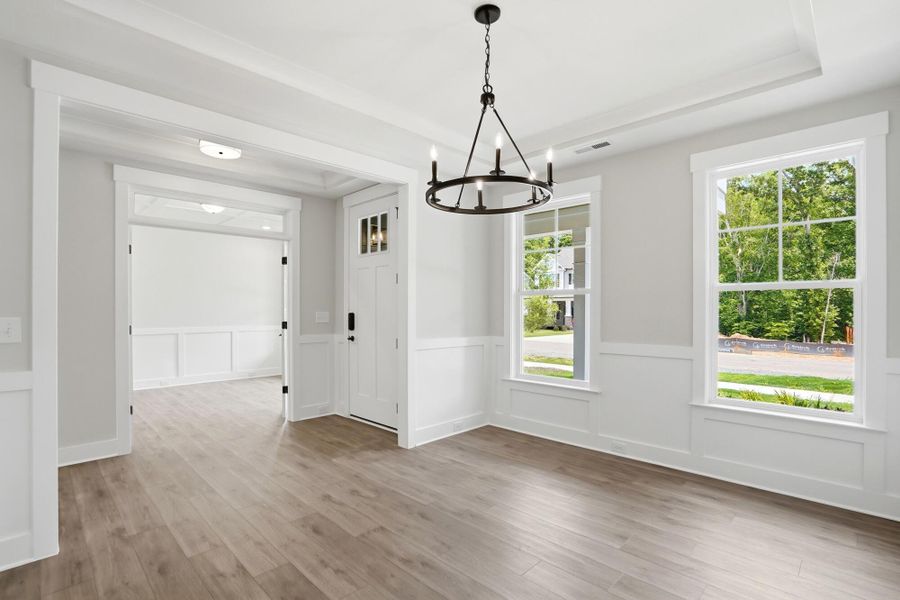 Spacious, unfurnished interior of a new home in Rone Creek, Waxhaw (Image 17).