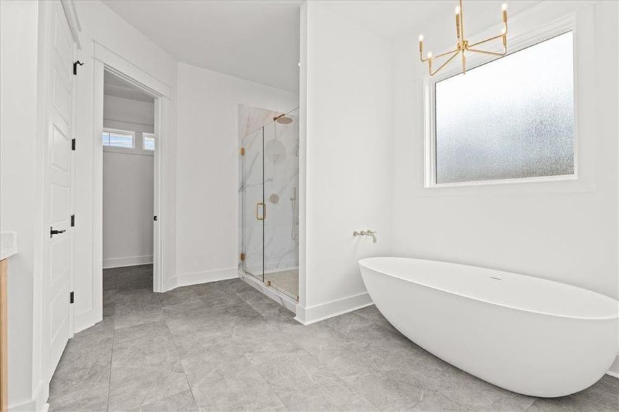 Spacious, unfurnished interior of a new home in , Carrollton (Image 25).