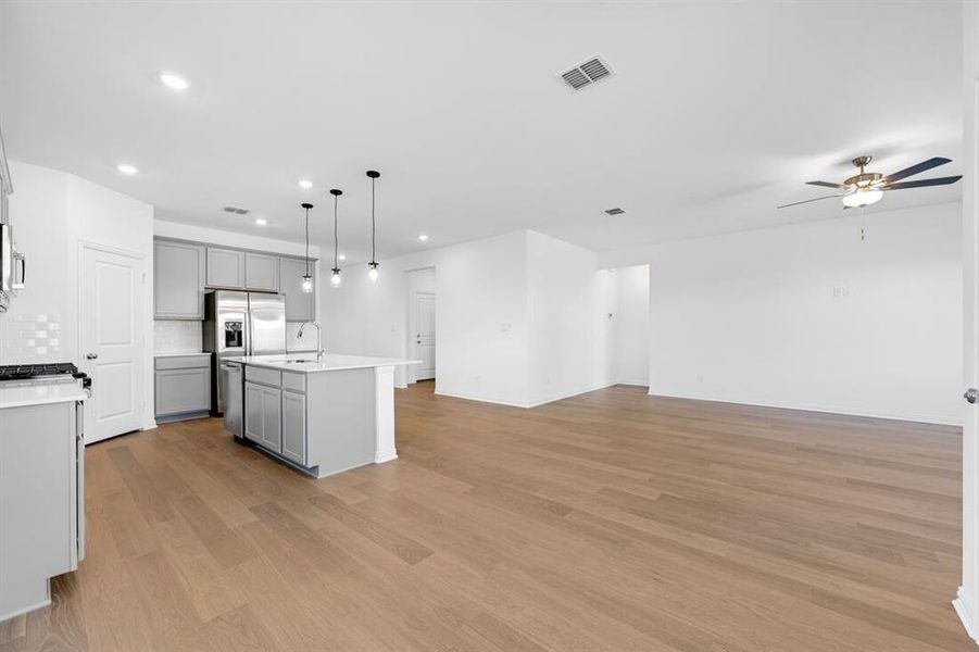 2600 Glacier Road ~ Ready Now