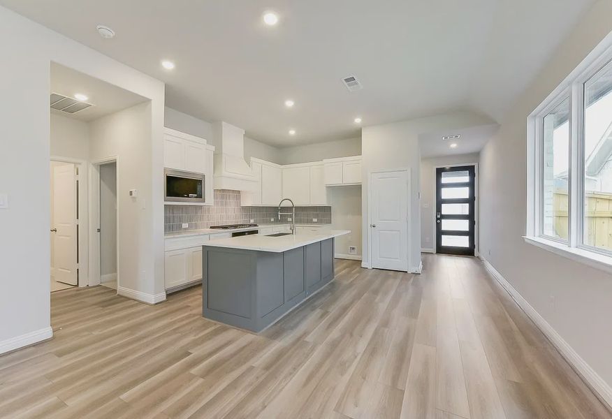 Plan 3019 dining - 6 of 15 Plan 3019 dining - 6 of 15