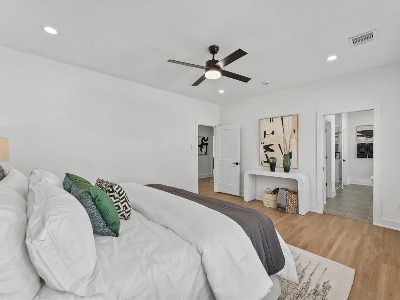 Furnished interior view inside a new home in , Houston (Image 12).