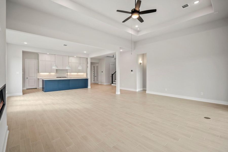 Spacious, unfurnished interior of a new home in ARTAVIA 55' Lots, Conroe (Image 32).