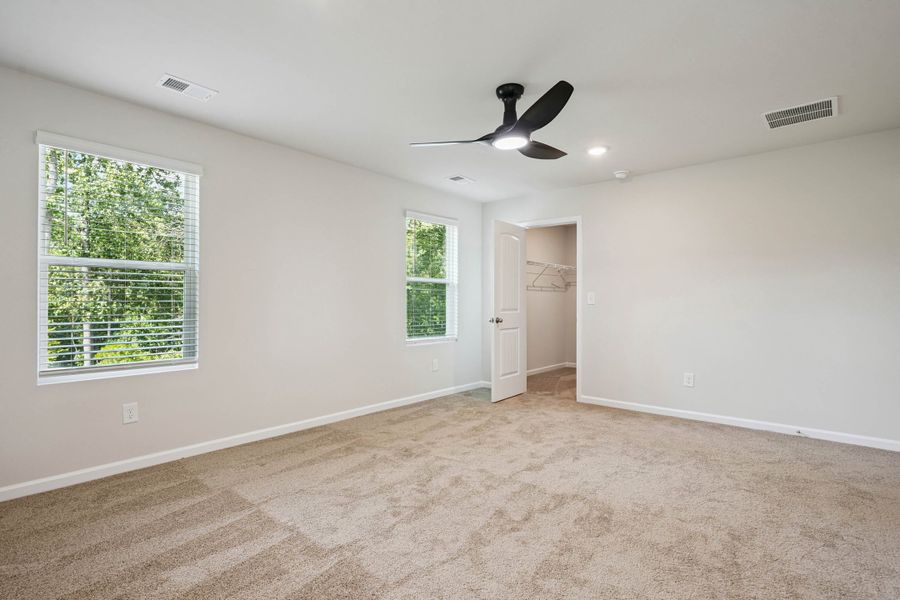 2,290sf New Home in West Point, GA.  - Slide 20