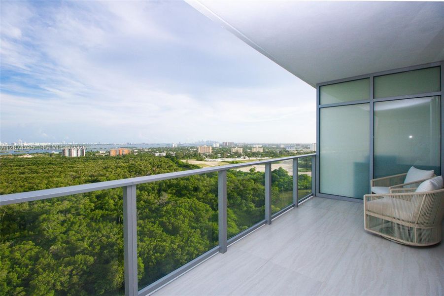 Exterior details and patio area of a home in , North Miami (Image 26).