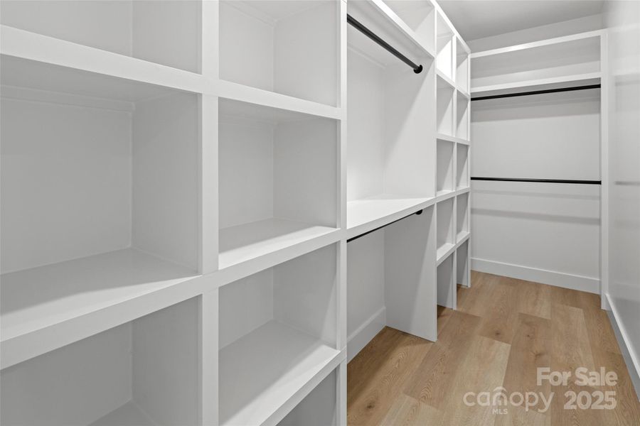 Image 25 of a home in .