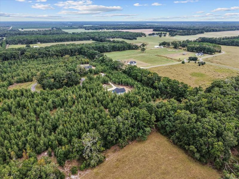 Image 20 of a home in . Image 20 of a home in .