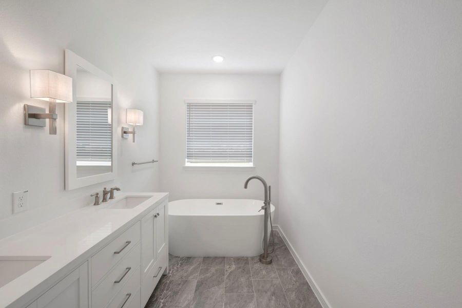 Spa-like primary bath (*Photo not of actual home and used for illustration purposes only.)