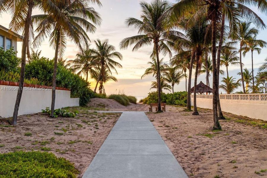 Natural landscape and outdoor views near Salato in Pompano Beach (Image 55).