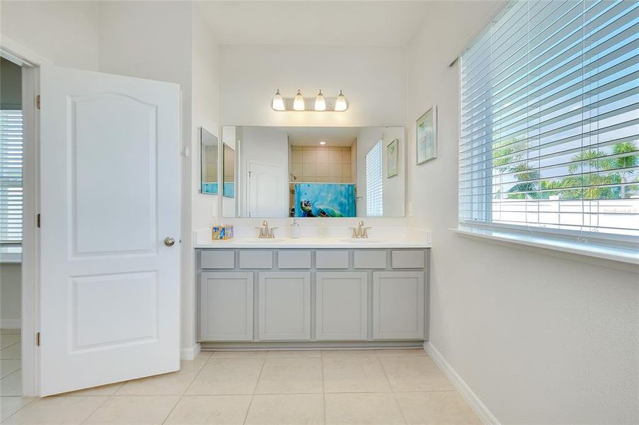 Furnished interior view inside a new home in , Bradenton (Image 6).