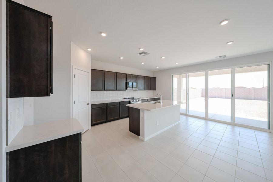 Furnished interior view inside a new home in North Copper Canyon, Surprise (Image 4).