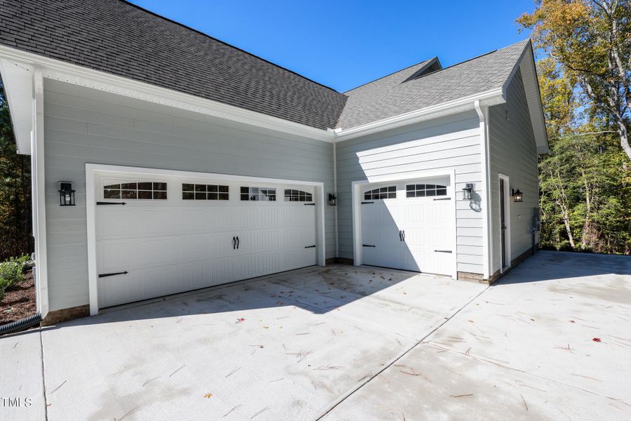 Asheboro E - Utility Garage