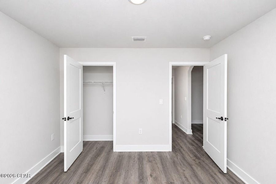 Spacious, unfurnished interior of a new home in East Bay, Panama City (Image 14).