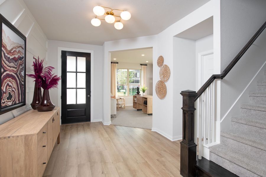 Photo representation of the Mirabel model. Colors, finishes and options will vary.