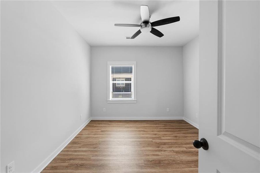 Spacious, unfurnished interior of a new home in , Atlanta (Image 16).