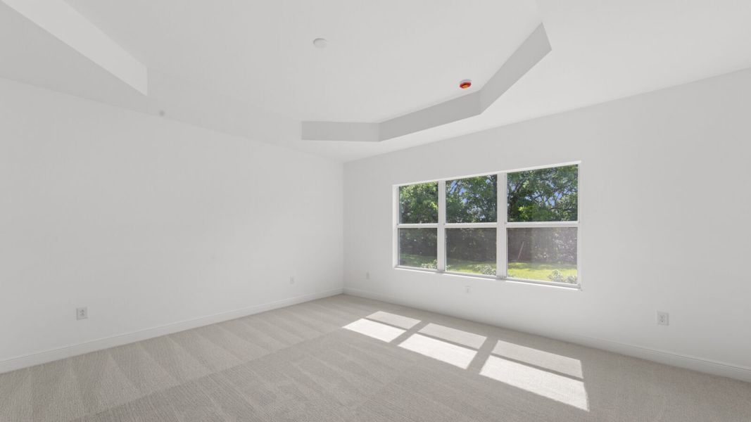 Spacious, unfurnished interior of a new home in Verandah, Fort Myers (Image 24).