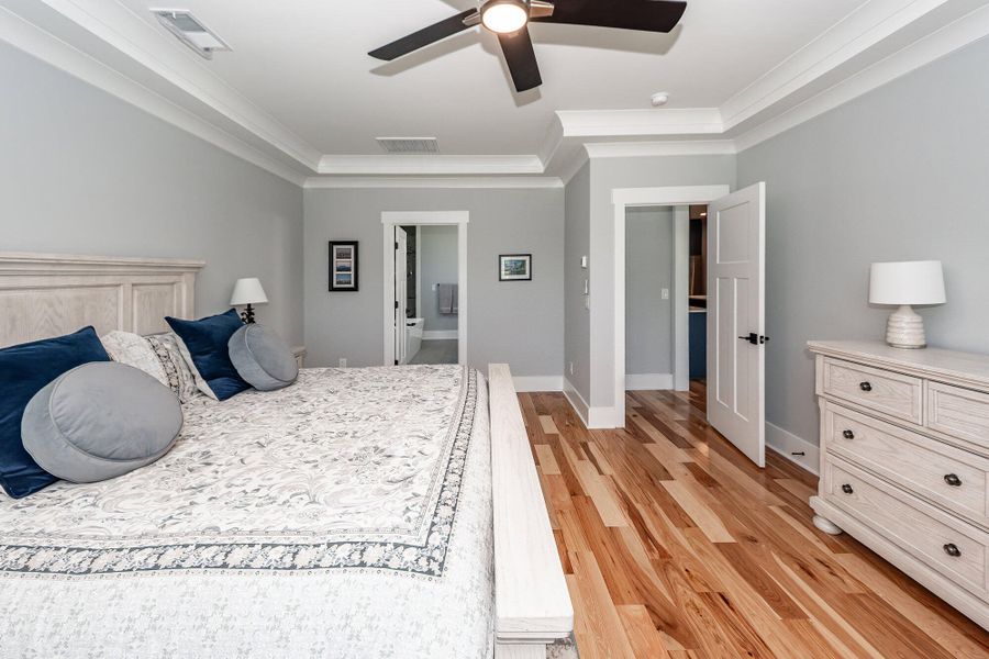 Furnished interior view inside a new home in , Charleston (Image 43).