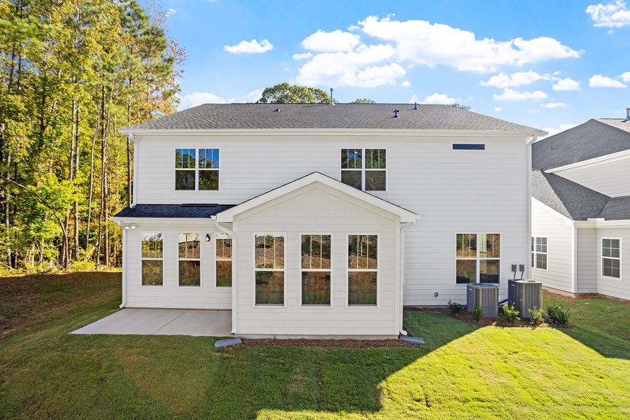 Exterior details and patio area of a home in Georgias Landing, Raleigh (Image 23).