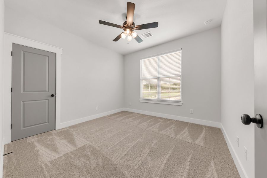 Representative unfurnished interior of a home built from the The Landry by Reece Homes in Oakmont, Bryan (Image 21).