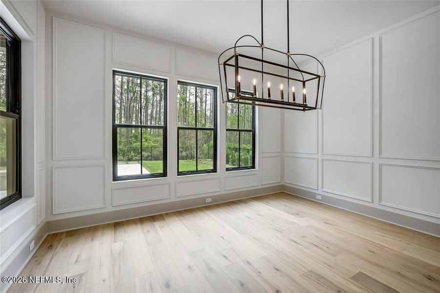 Spacious, unfurnished interior of a new home in , Jacksonville (Image 10).