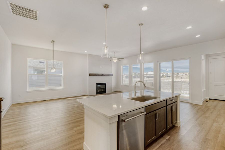 8118 Pennydale - Kitchen