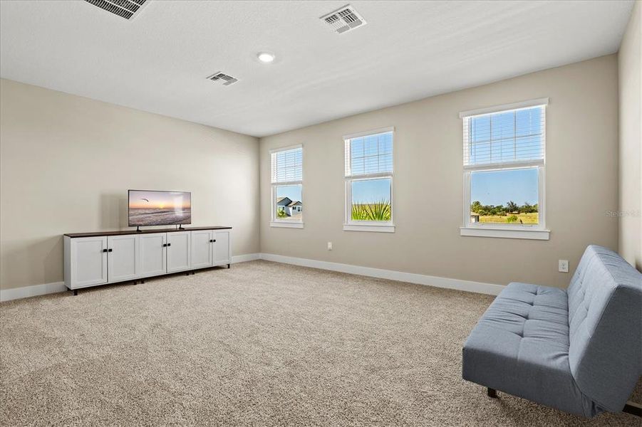Spacious, unfurnished interior of a new home in , Nokomis (Image 22).