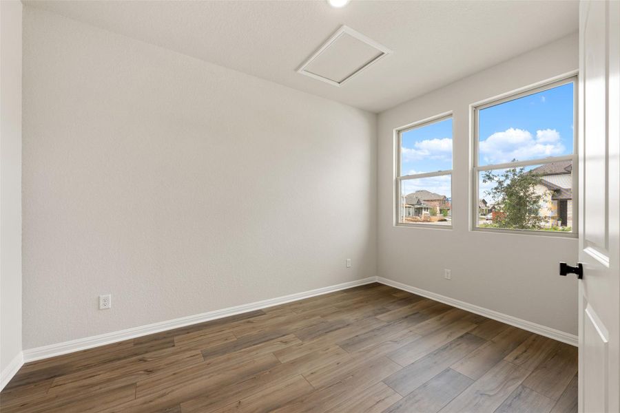 Representative images and renderings are for illustrative purposes. Actual structural options and design finishes of home may vary. Representative images and renderings are for illustrative purposes. Actual structural options and design finishes of home may vary.