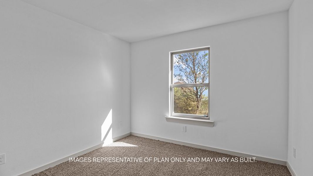 Spacious, unfurnished interior of a new home in Terra Vista, Lubbock (Image 16).