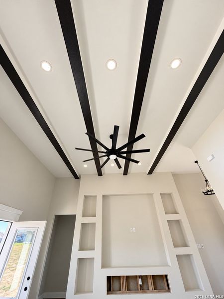 Close-up of interior finishes inside a home in , Eagle Pass (Image 15).