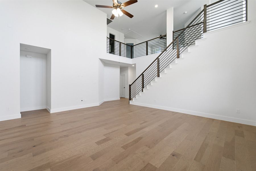Spacious, unfurnished interior of a new home in Heartland, Crandall (Image 19).