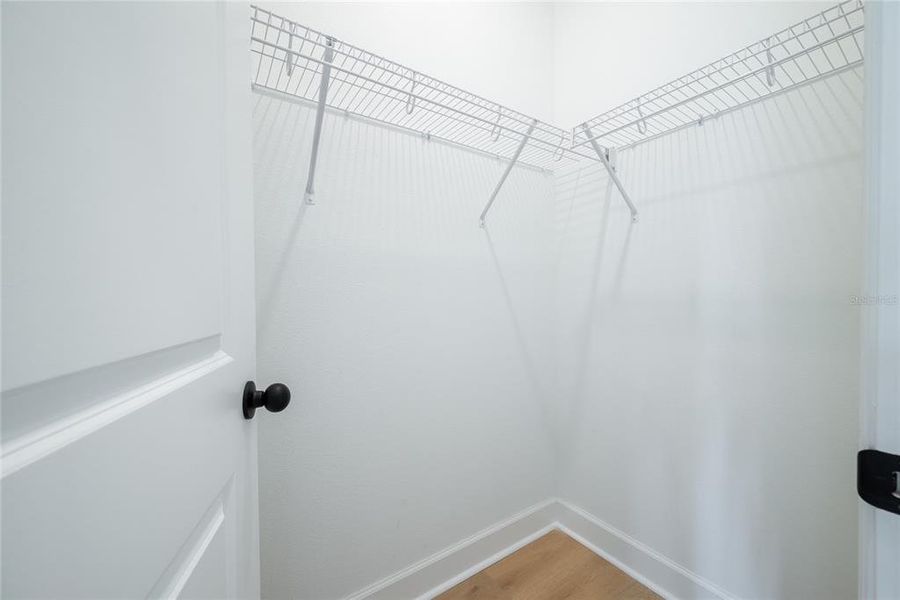 Spacious, unfurnished interior of a new home in , North Port (Image 19).