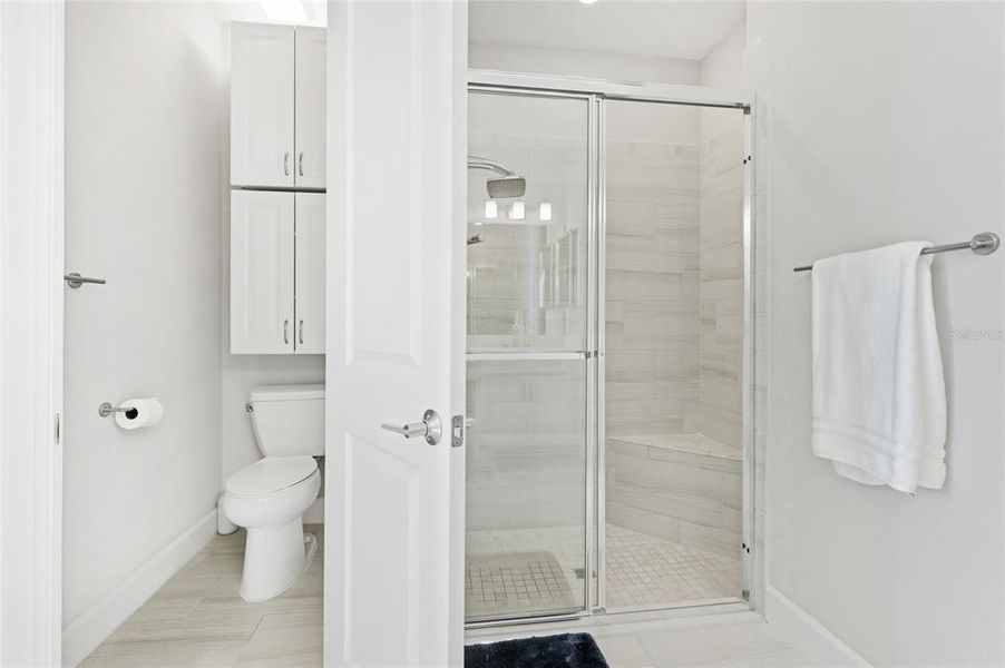 Furnished interior view inside a new home in , Bradenton (Image 8).