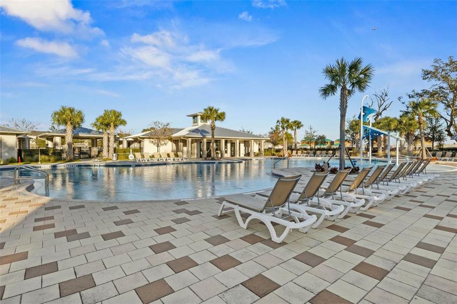 Community amenities in Tohoqua, Kissimmee (Image 28).