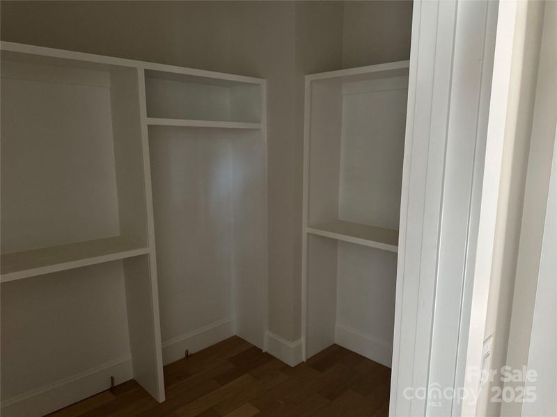 Spacious, unfurnished interior of a new home in , Salisbury (Image 15).