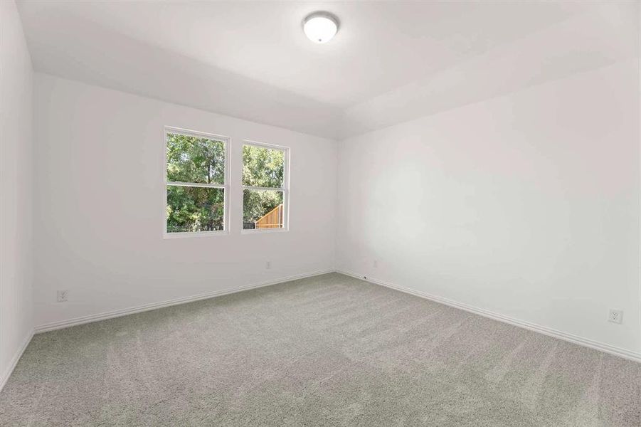 Spacious, unfurnished interior of a new home in Devonshire 40s, Forney (Image 25).