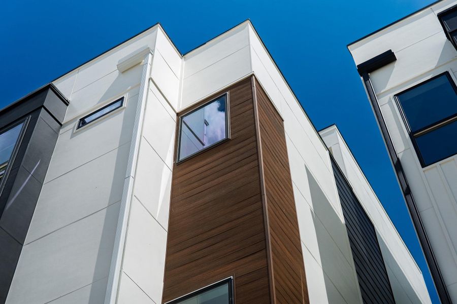 Condo located in Houston, TX showcasing its design and architecture (Image 6).