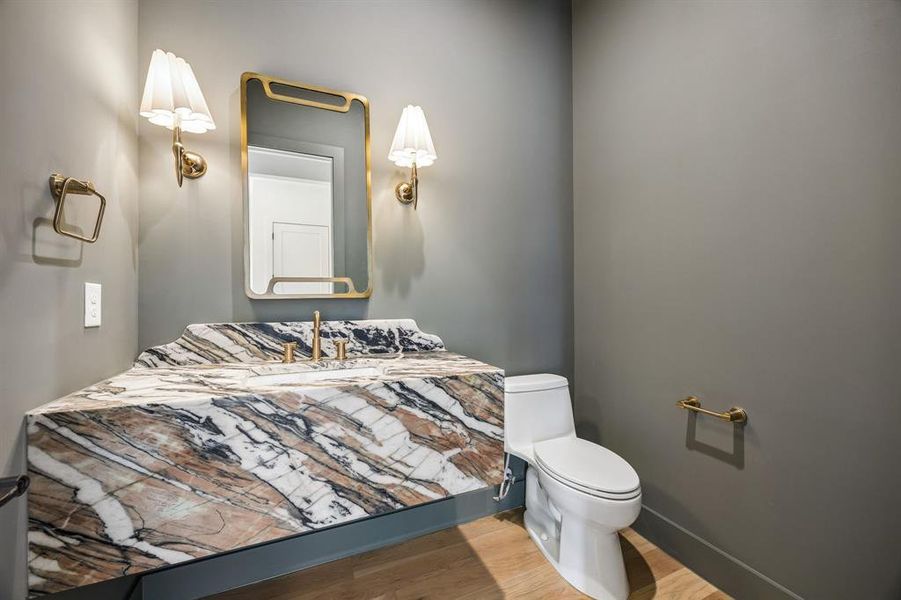 Furnished interior view inside a new home in , Dallas (Image 16).