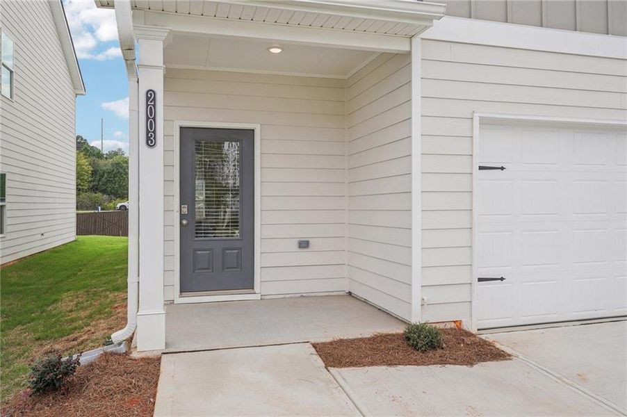 Exterior details and patio area of a home in Fairview Lake, Conyers (Image 3). Exterior details and patio area of a home in Fairview Lake, Conyers (Image 3).