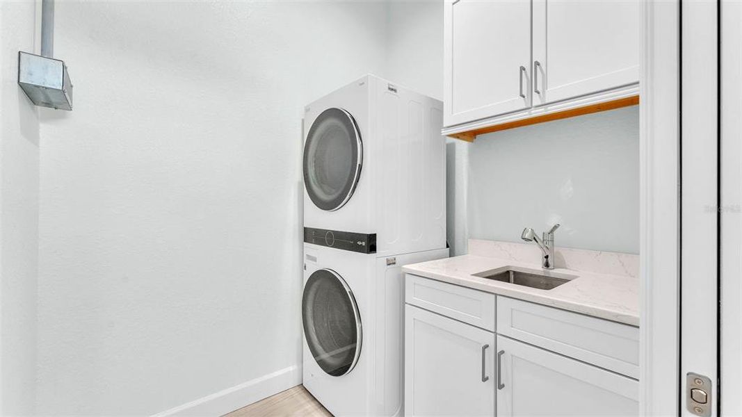 Furnished interior view inside a new home in , Polk City (Image 12).