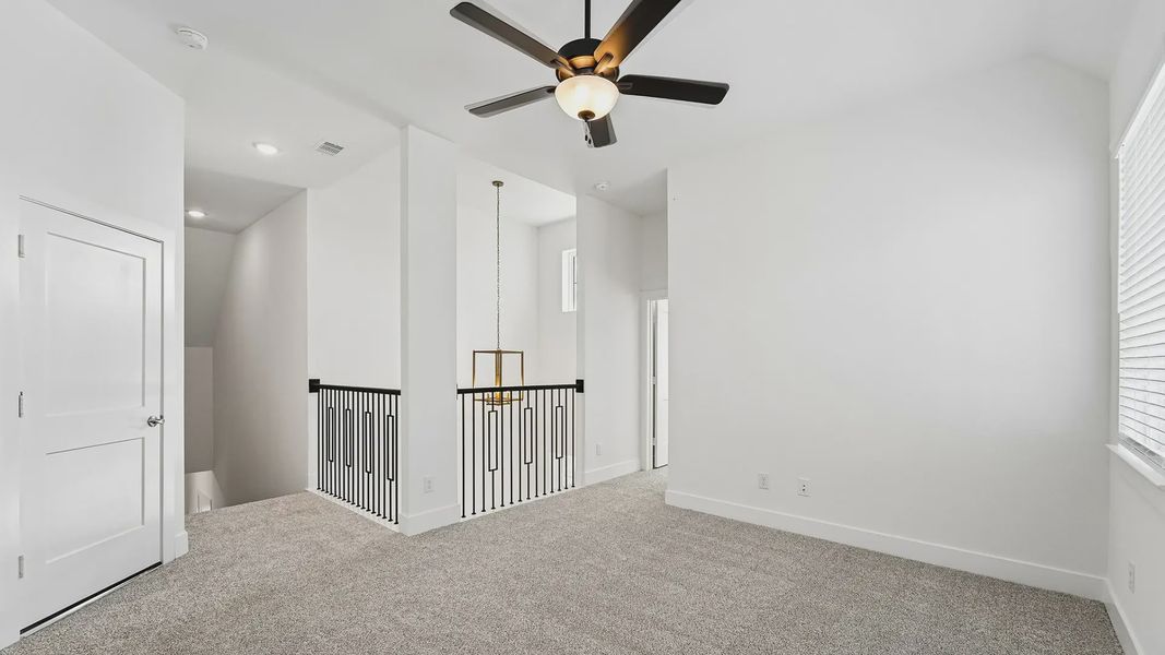Representative unfurnished interior of a home built from the Cayman by Chesmar Homes in Crescent Bluff, Georgetown (Image 39).