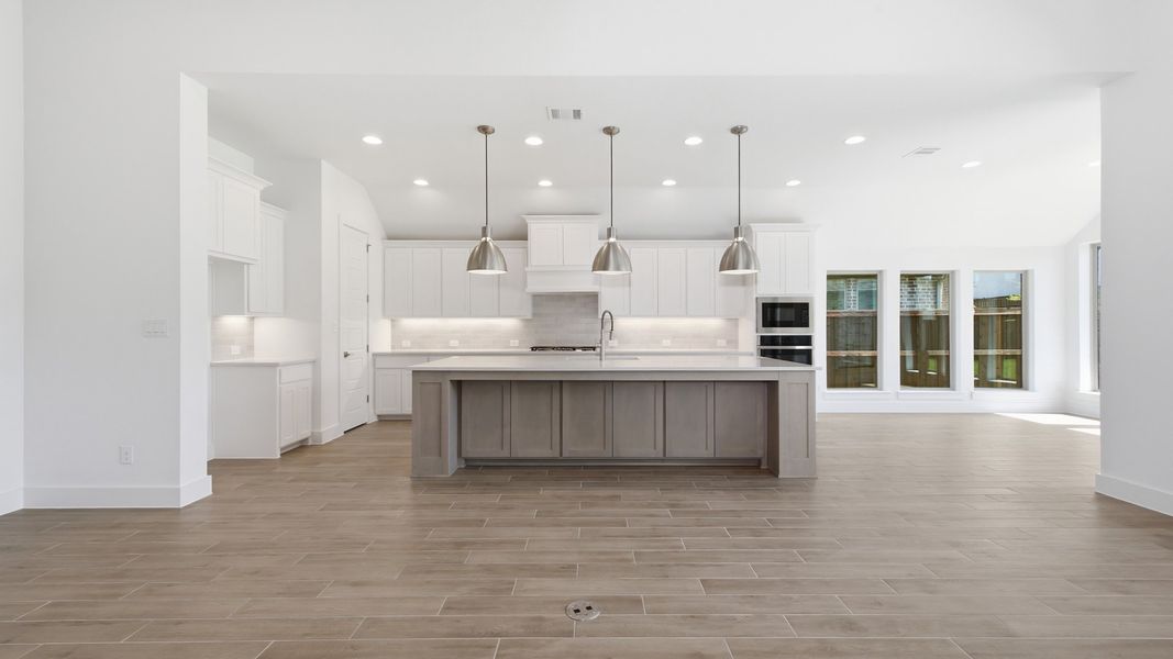 Furnished interior view inside a new home in Hillstead, Lavon (Image 14).
