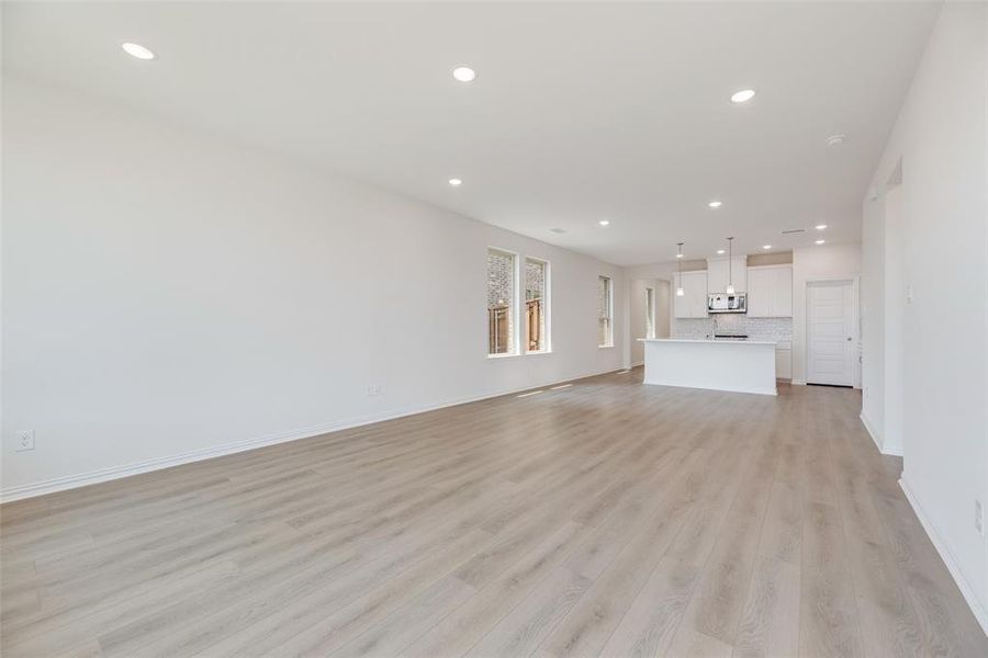 Spacious, unfurnished interior of a new home in Spiritas Ranch, Little Elm (Image 29). Spacious, unfurnished interior of a new home in Spiritas Ranch, Little Elm (Image 29).