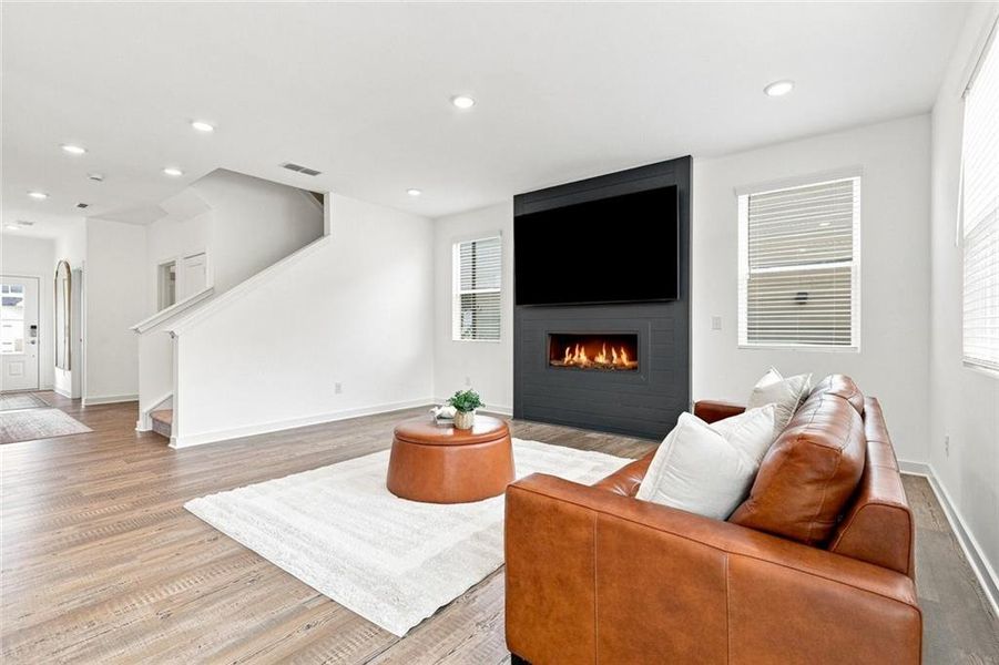 Furnished interior view inside a new home in , Grayson (Image 5).