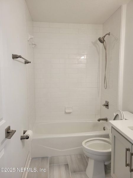 Furnished interior view inside a new home in , Callahan (Image 8).