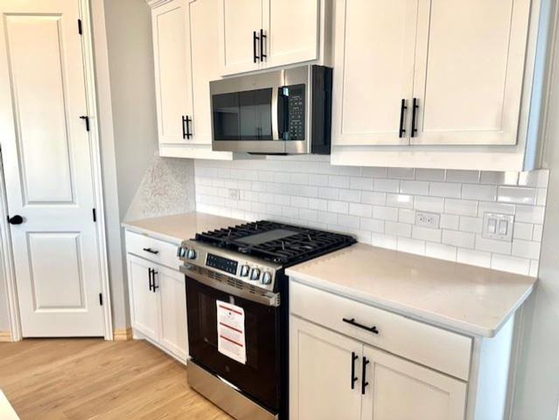 Image 25 of a home in Heritage. Image 25 of a home in Heritage.