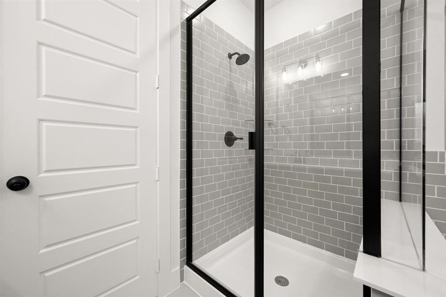 12_8821 Acorn- Primary Suite-4