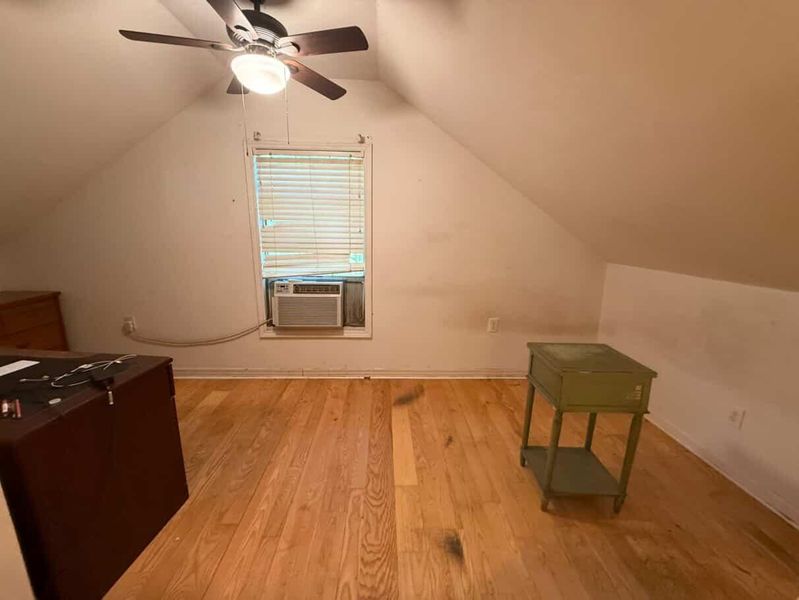 Spacious, unfurnished interior of a new home in , Johns Island (Image 5).