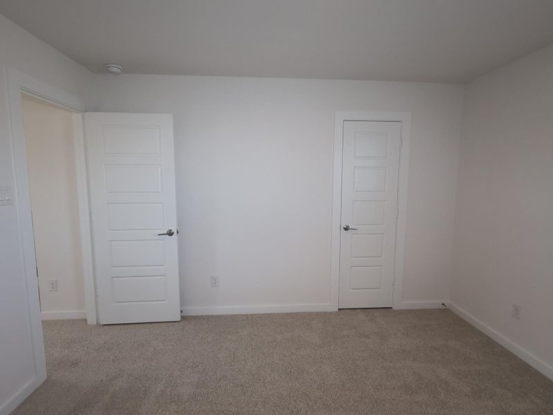 Spacious, unfurnished interior of a new home in Miller's Pond, Rosenberg (Image 13). Spacious, unfurnished interior of a new home in Miller's Pond, Rosenberg (Image 13).